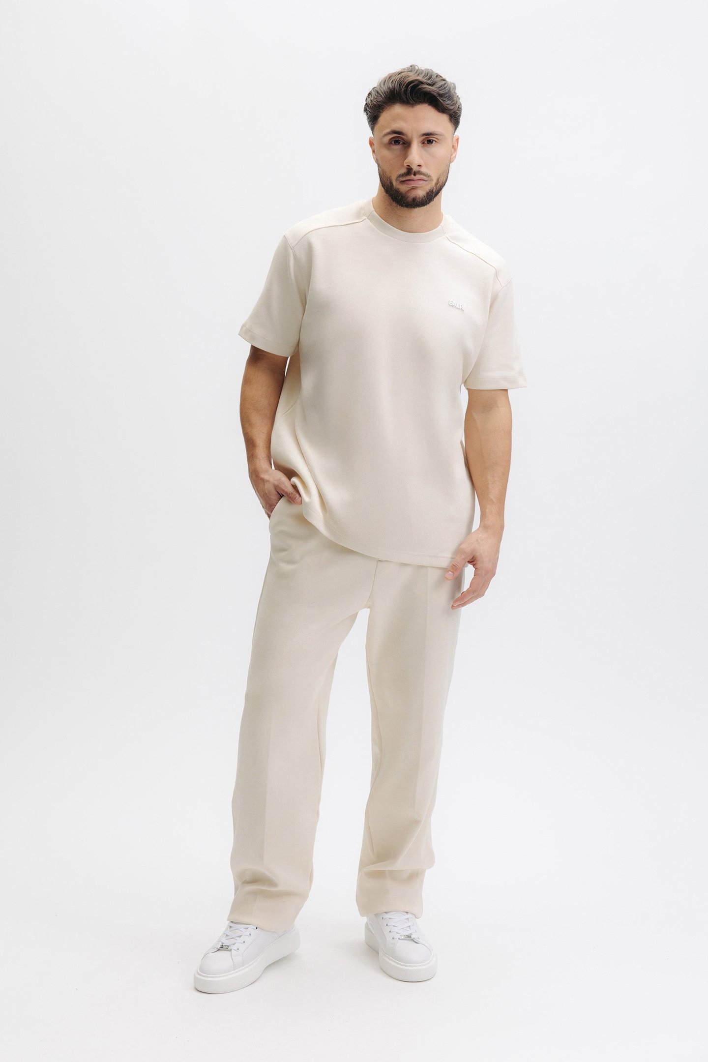 Q SERIES T-SHIRT WHITE SWAN 6