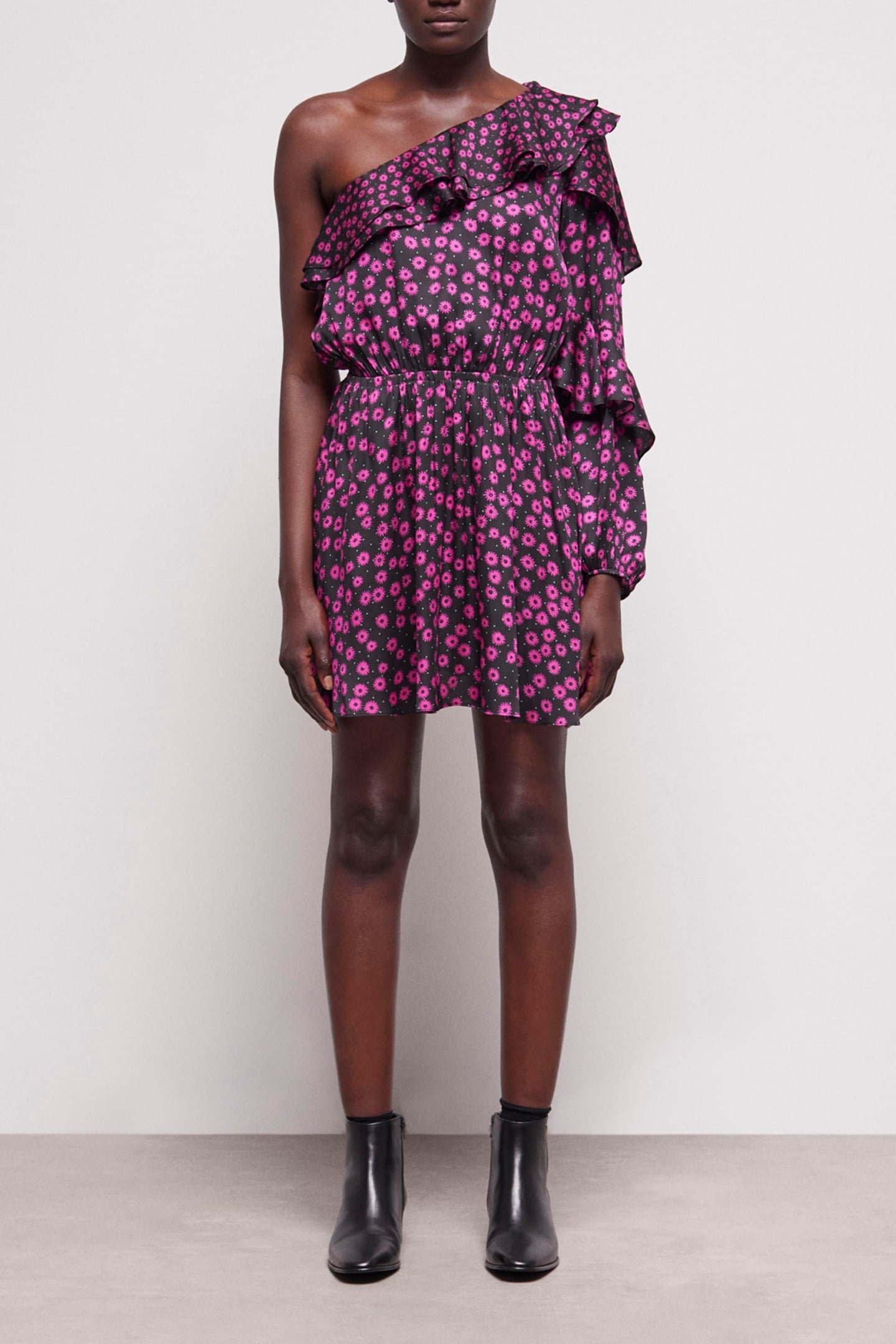 ONE SHOULDER SHORT DRESS PRINT DAISY DOTS PINK 1