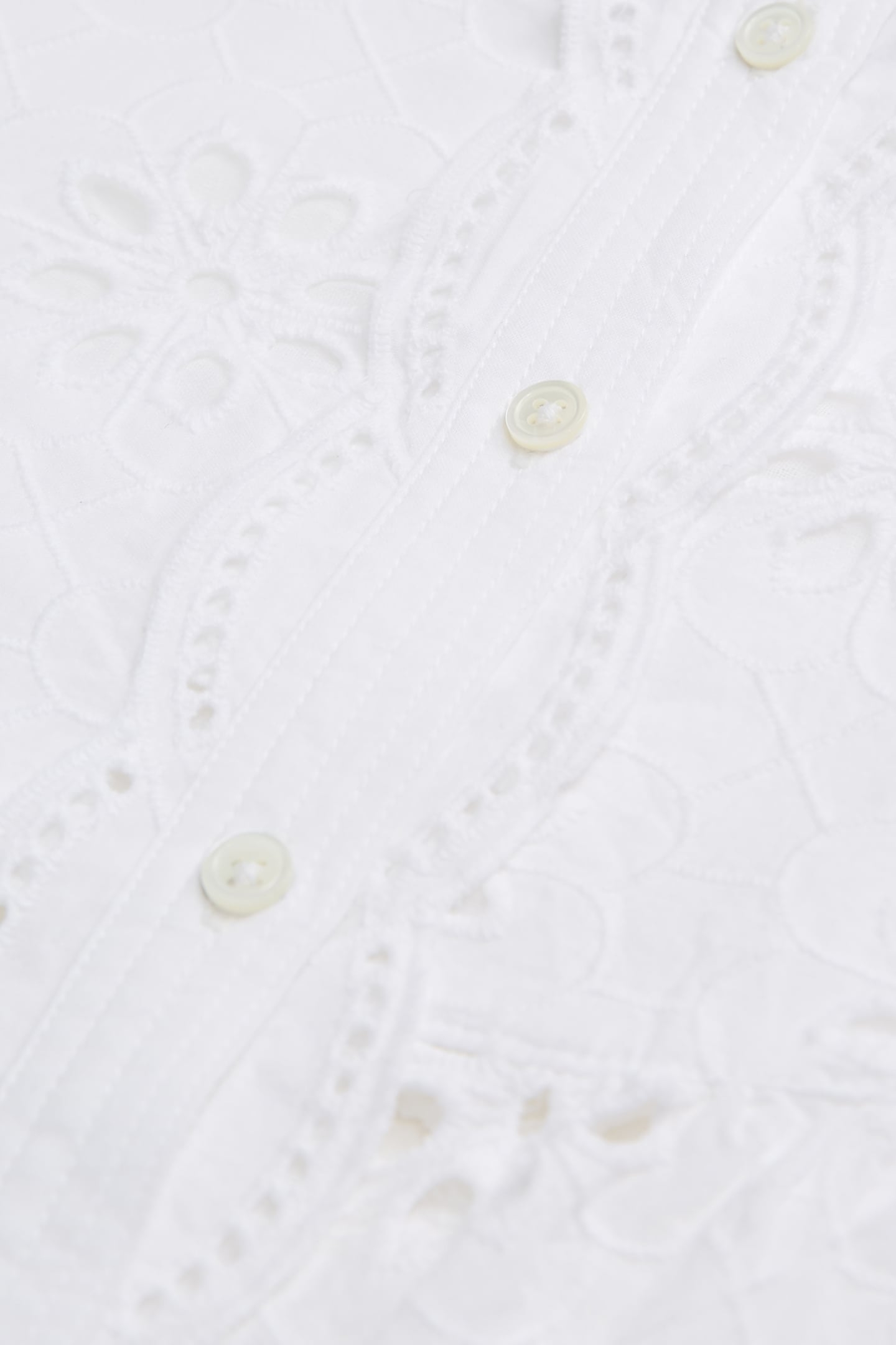 SLEEVELESS TOP WITH BUTTONS IN FRONT WHITE 7