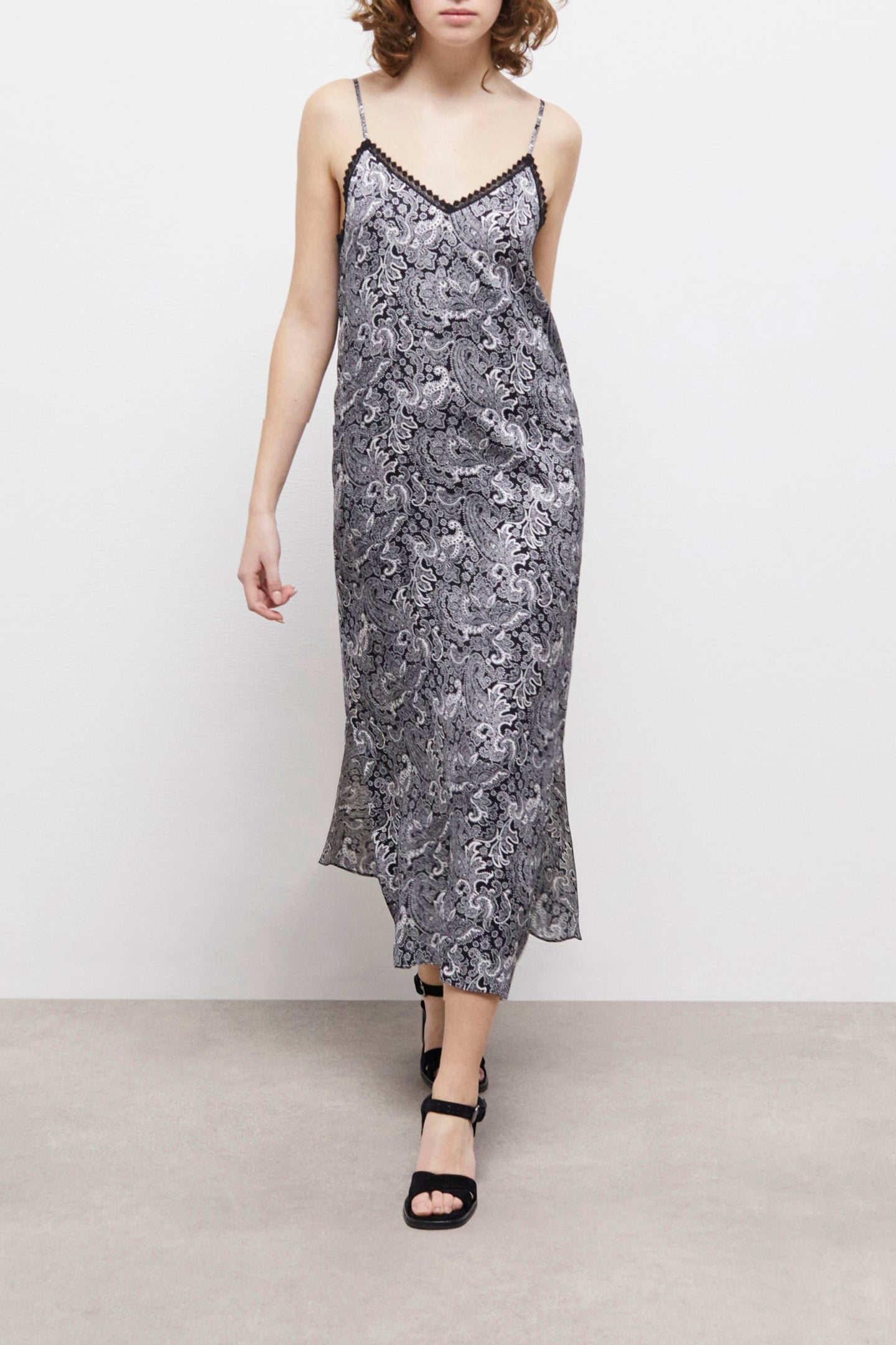 LONG DRESS BLACK WHITE 1