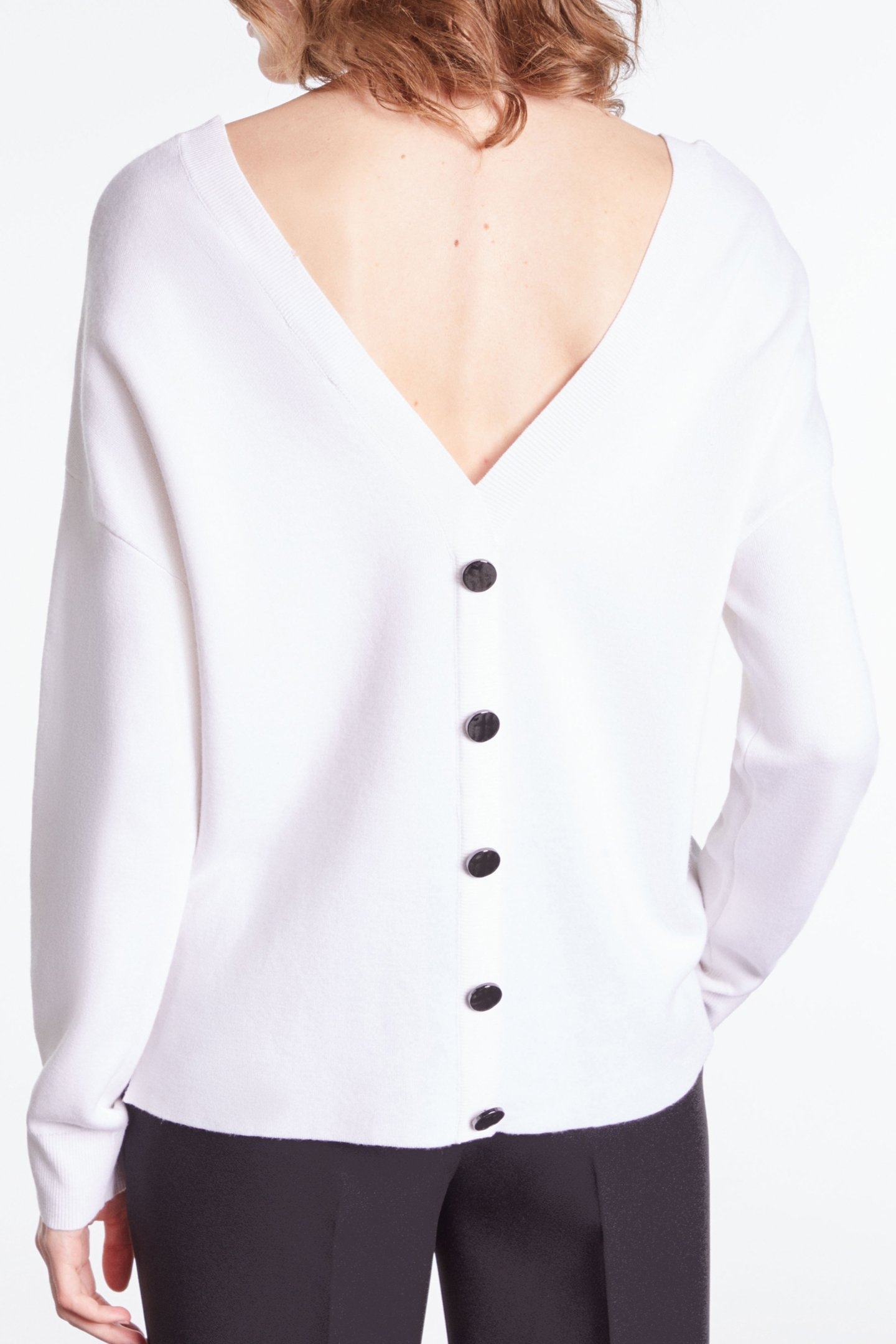 SWEATER WITH FAKE BUTTONS ON THE BACK ECRU 2