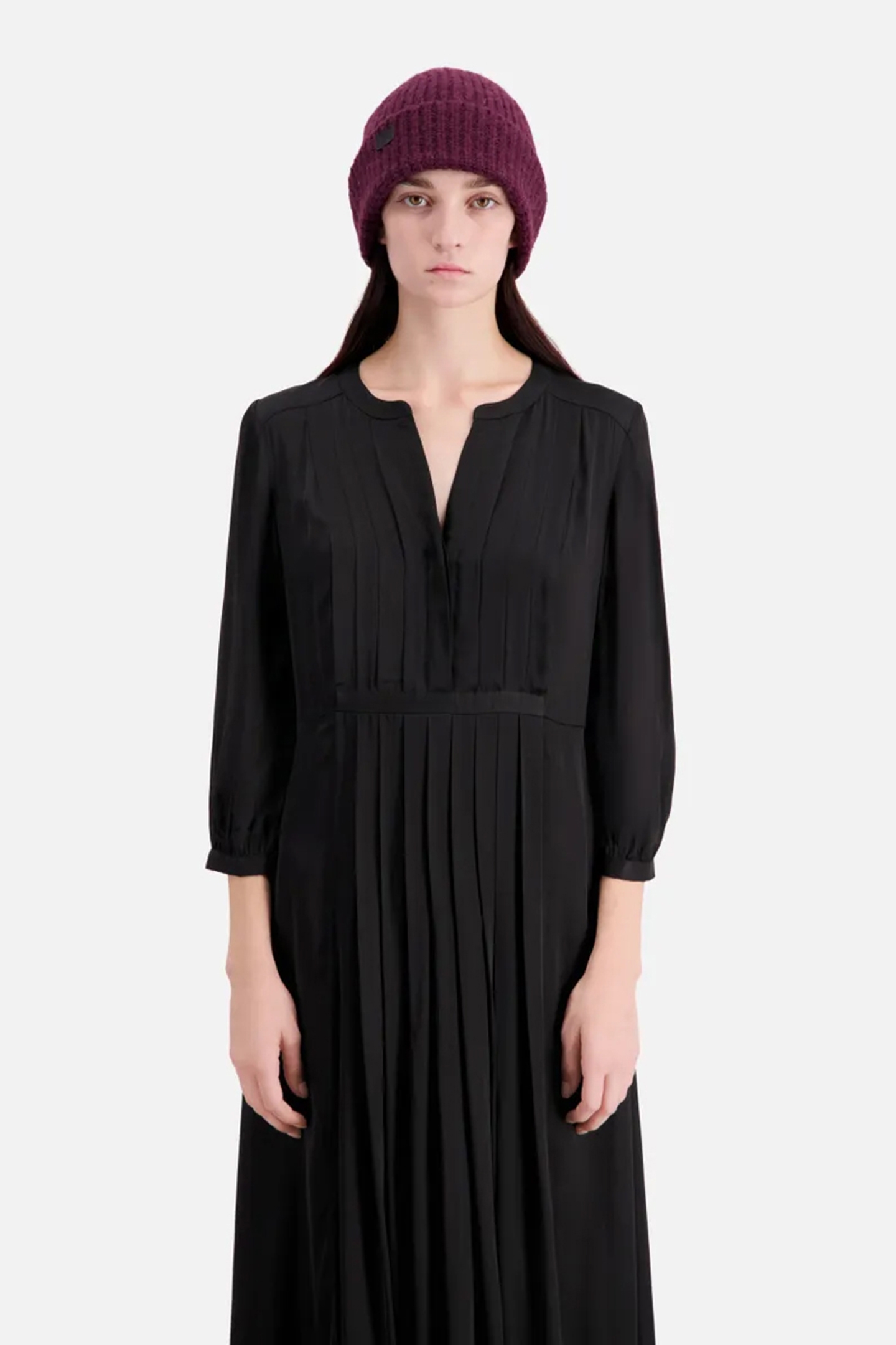 ALPACA WOOL HAT WITH LEATHER PATCH BURGUNDY 2