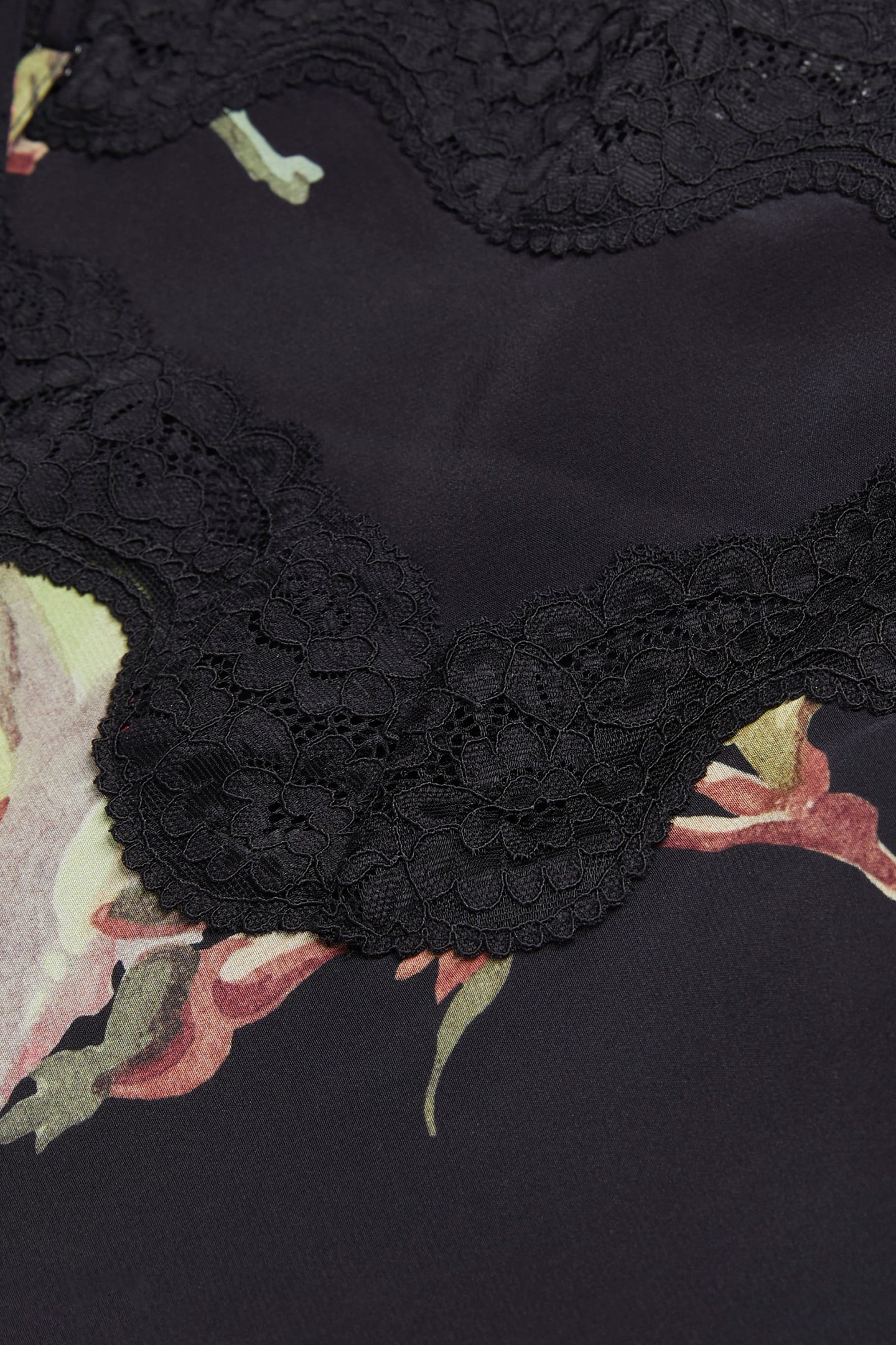 CAMISOLE WITH LACE NECKLINE AND BOTTOM PINK BLACK 6