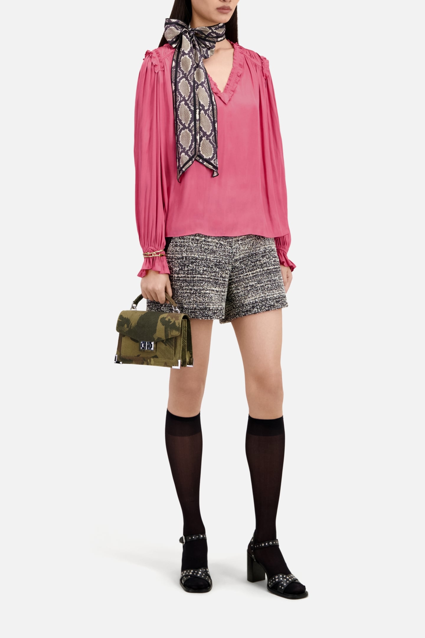 LONG SLEEVE V-NECK TOP WITH FRILLS PINK 5