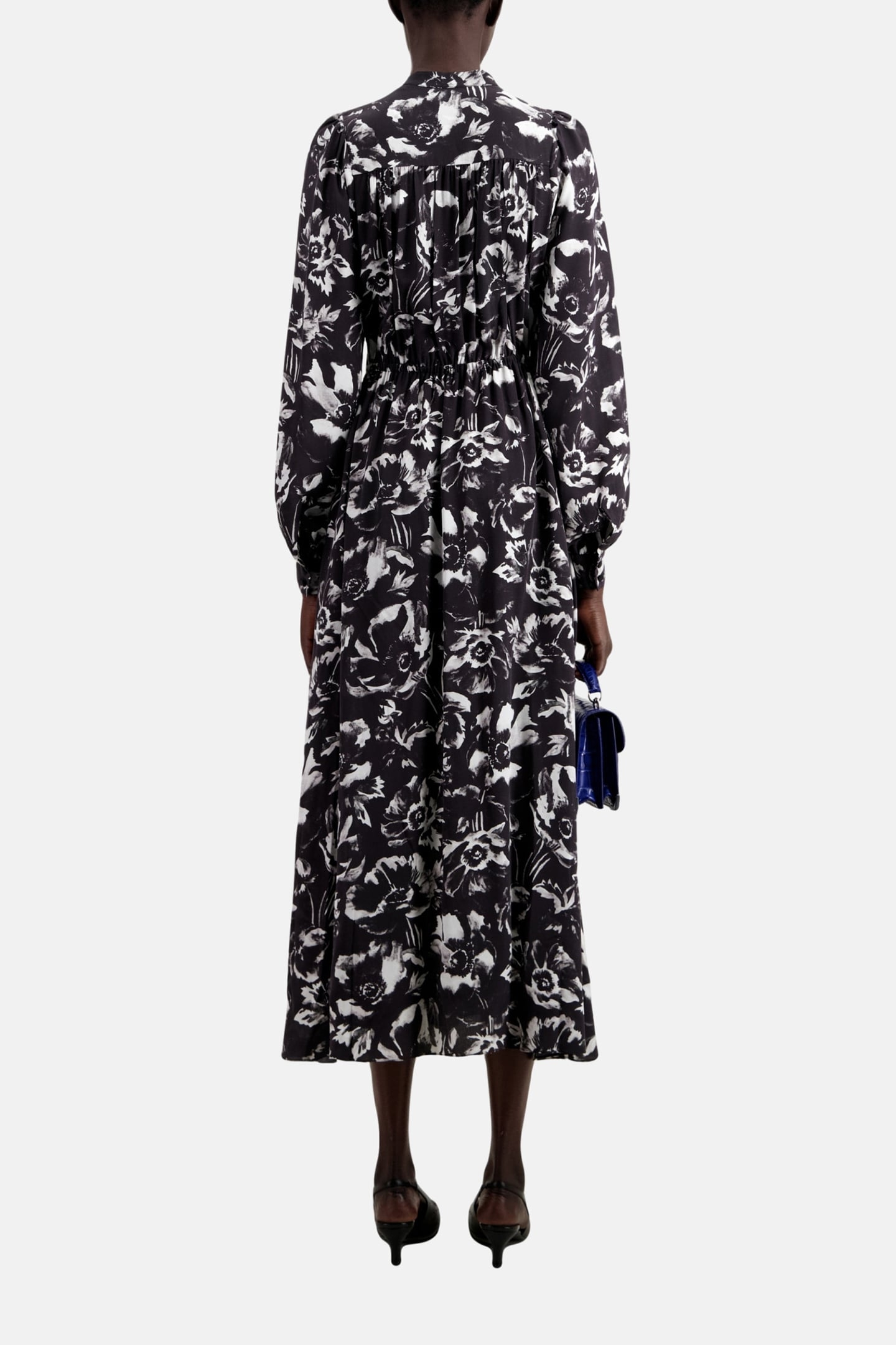 LONG DRESS ML ELASTICATED WAIST V-NECK BLACK WHITE 2