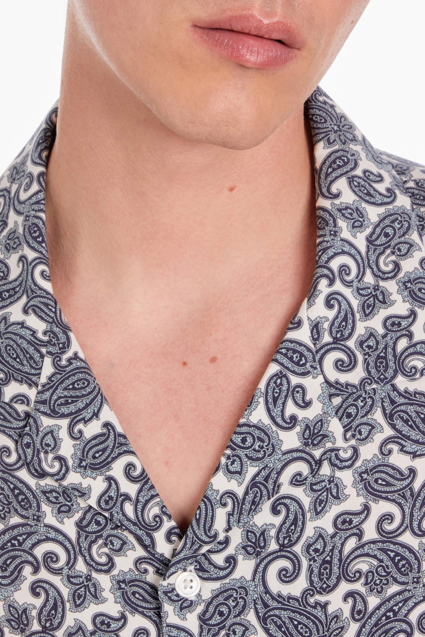 WAKO SHORT-SLEEVED SHIRT WHITE-BLUE 4