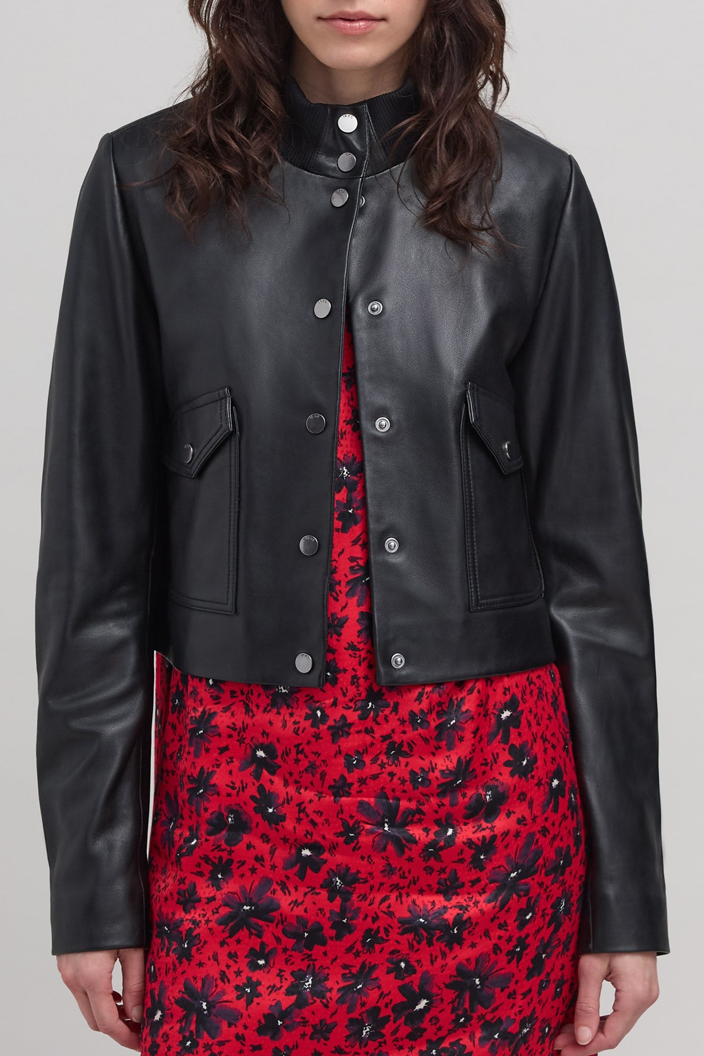 BLACK CROPPED LEATHER BOMBER 1