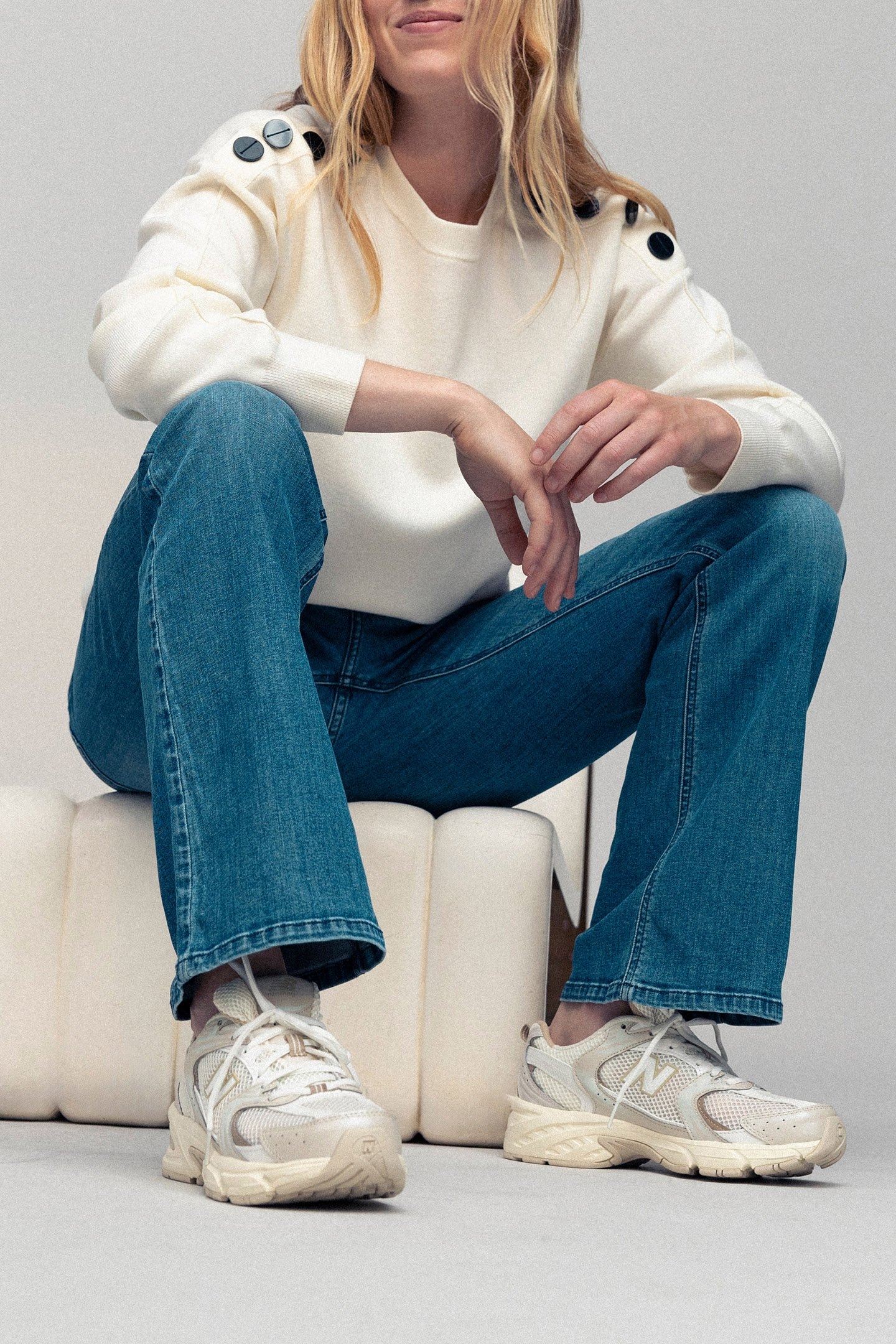 ECRU KNIT SWEATER SHOULDER BUTTONS 2