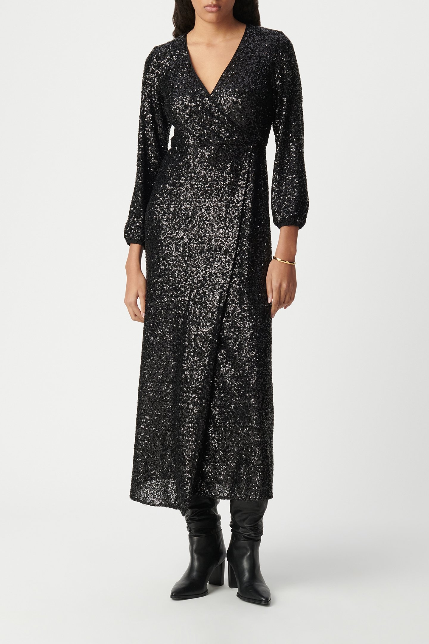 BLACK SEQUIN-EMBROIDERED WRAP DRESS 3