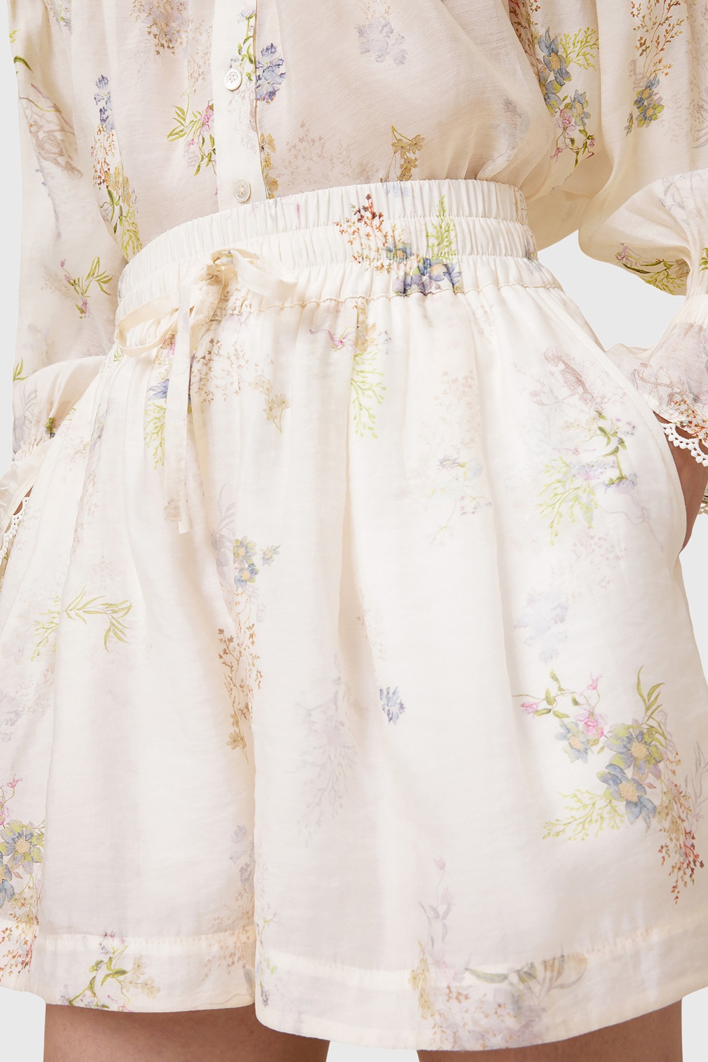 ISLA SHORT LACI ECRU WHITE 7