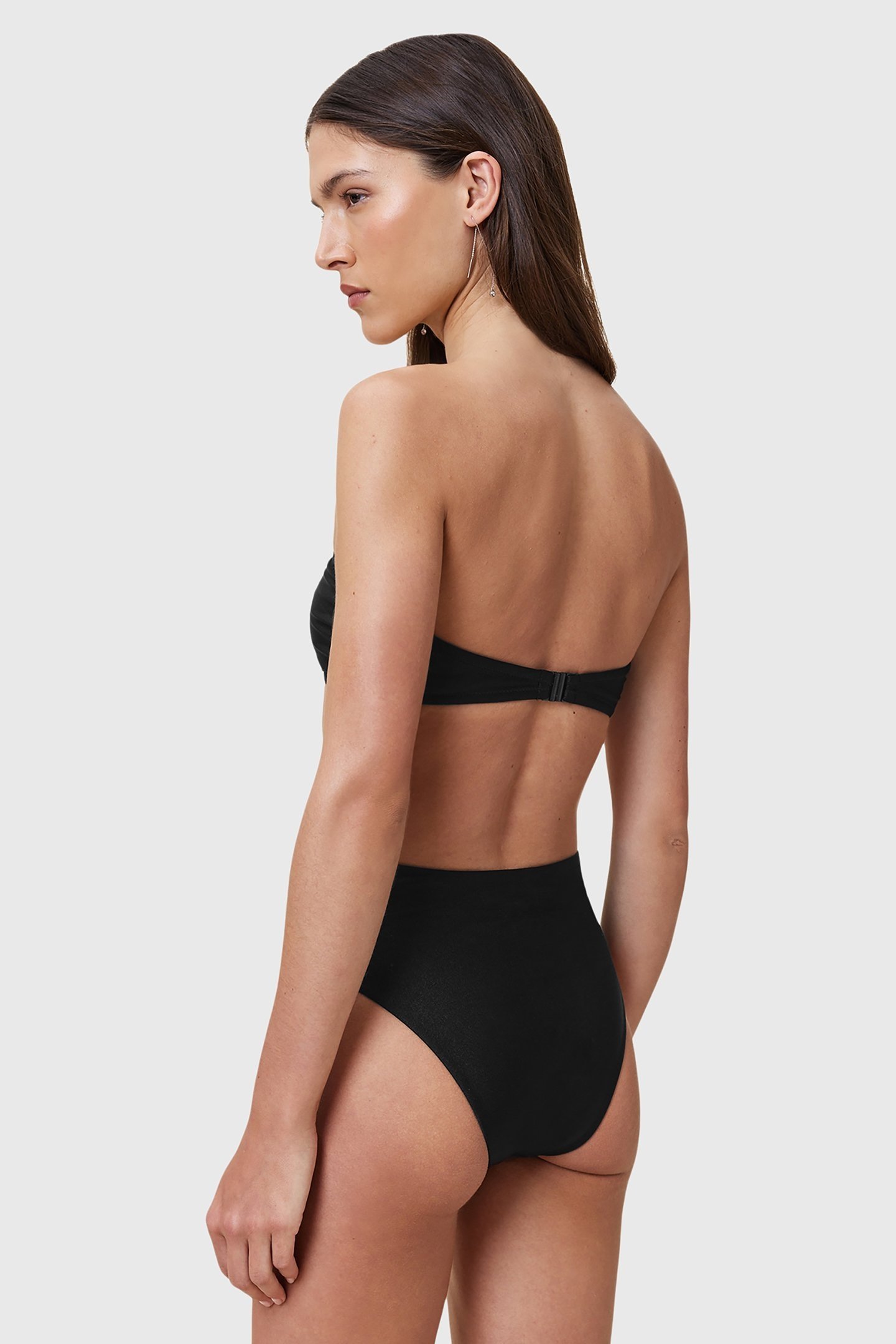 COURT BIKINI TOP BLACK SHIMMER 2