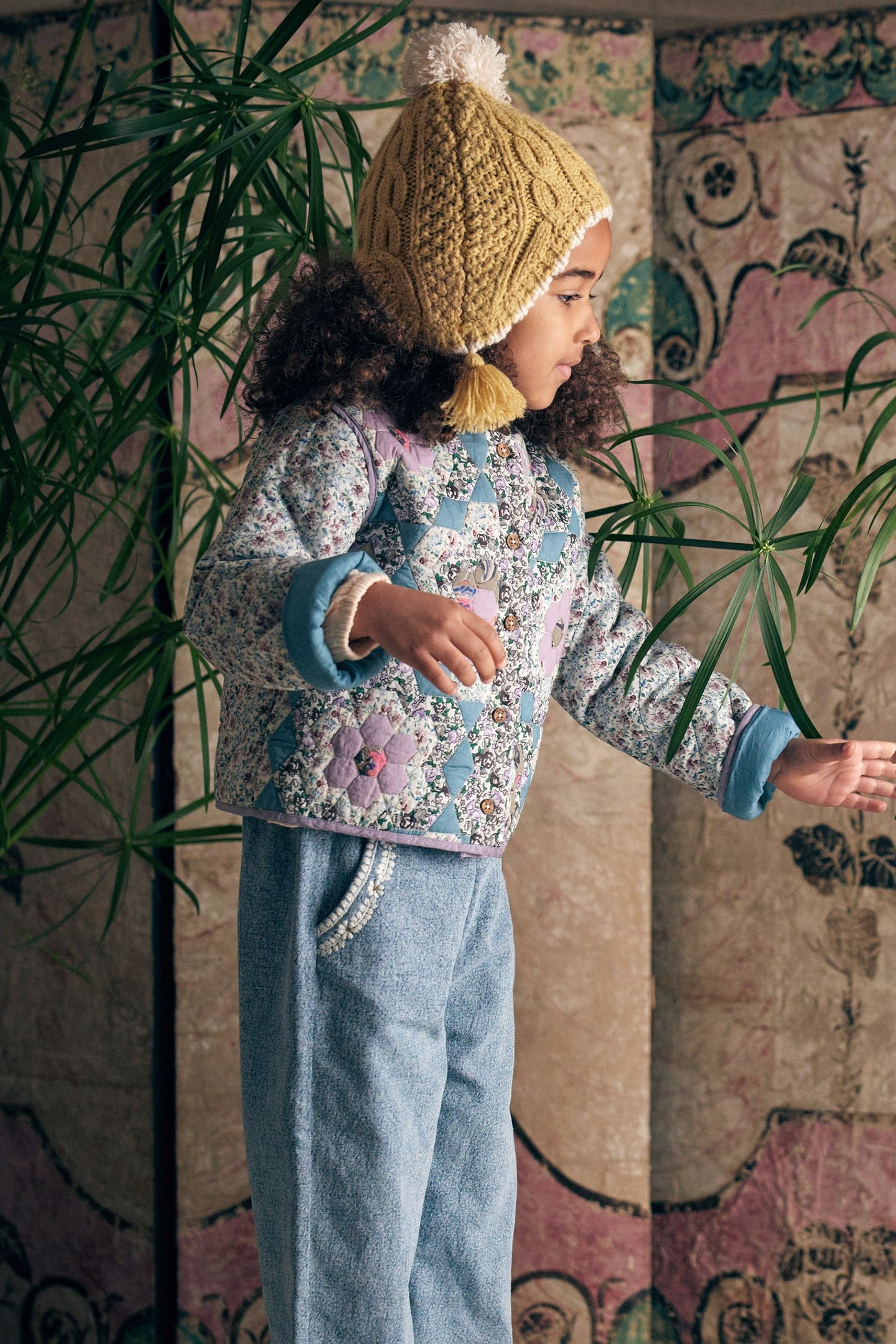 SWEATSHIRT KYRA MULTICO FLOWER PATCH 3