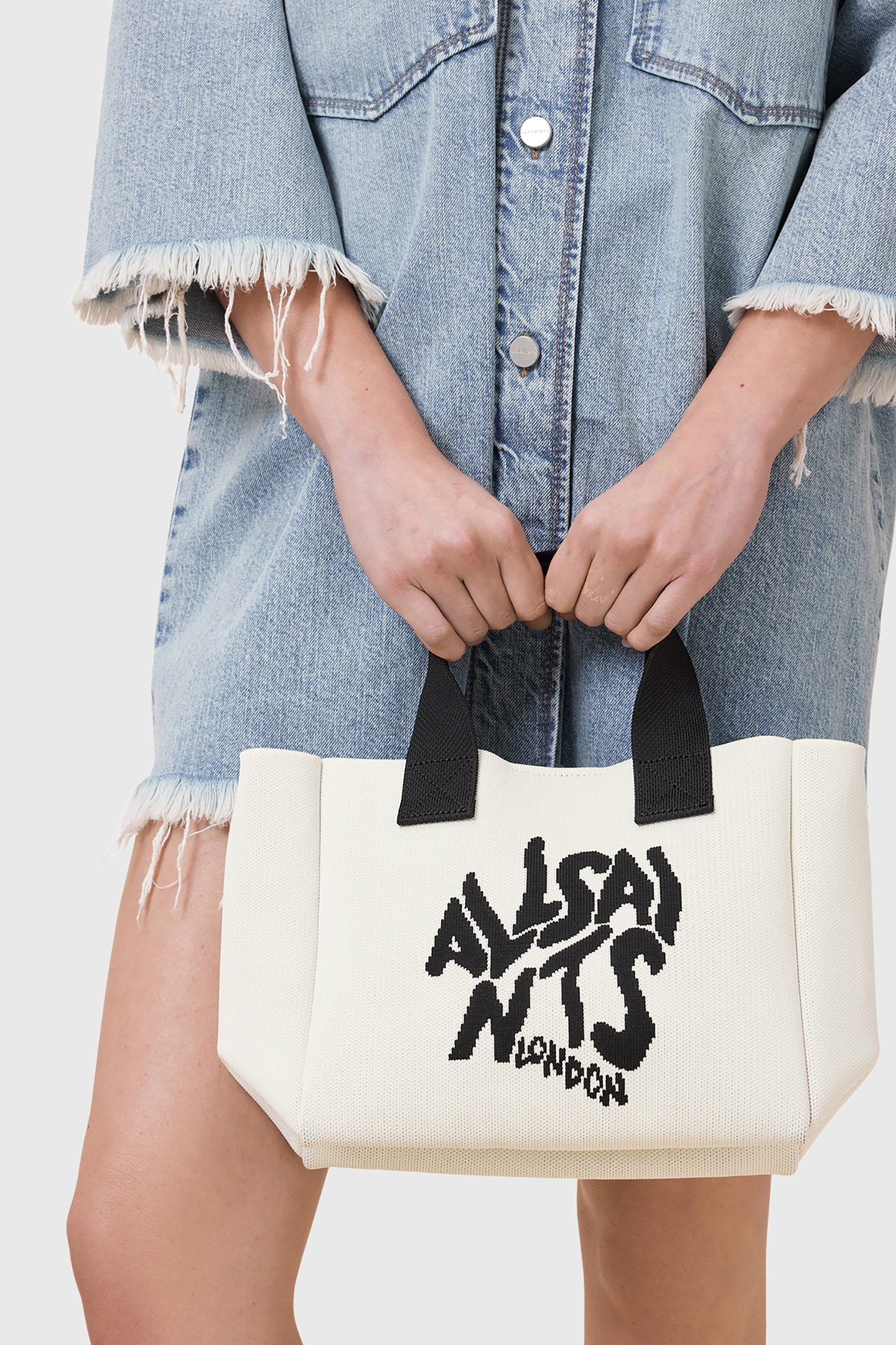 IZZY MINI ORLANDO WHITE 2