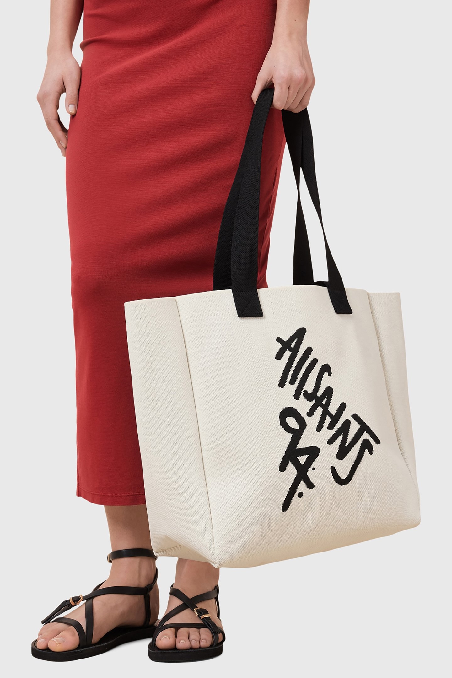 IZZY SPRAY E/W TOTE WHITE 2