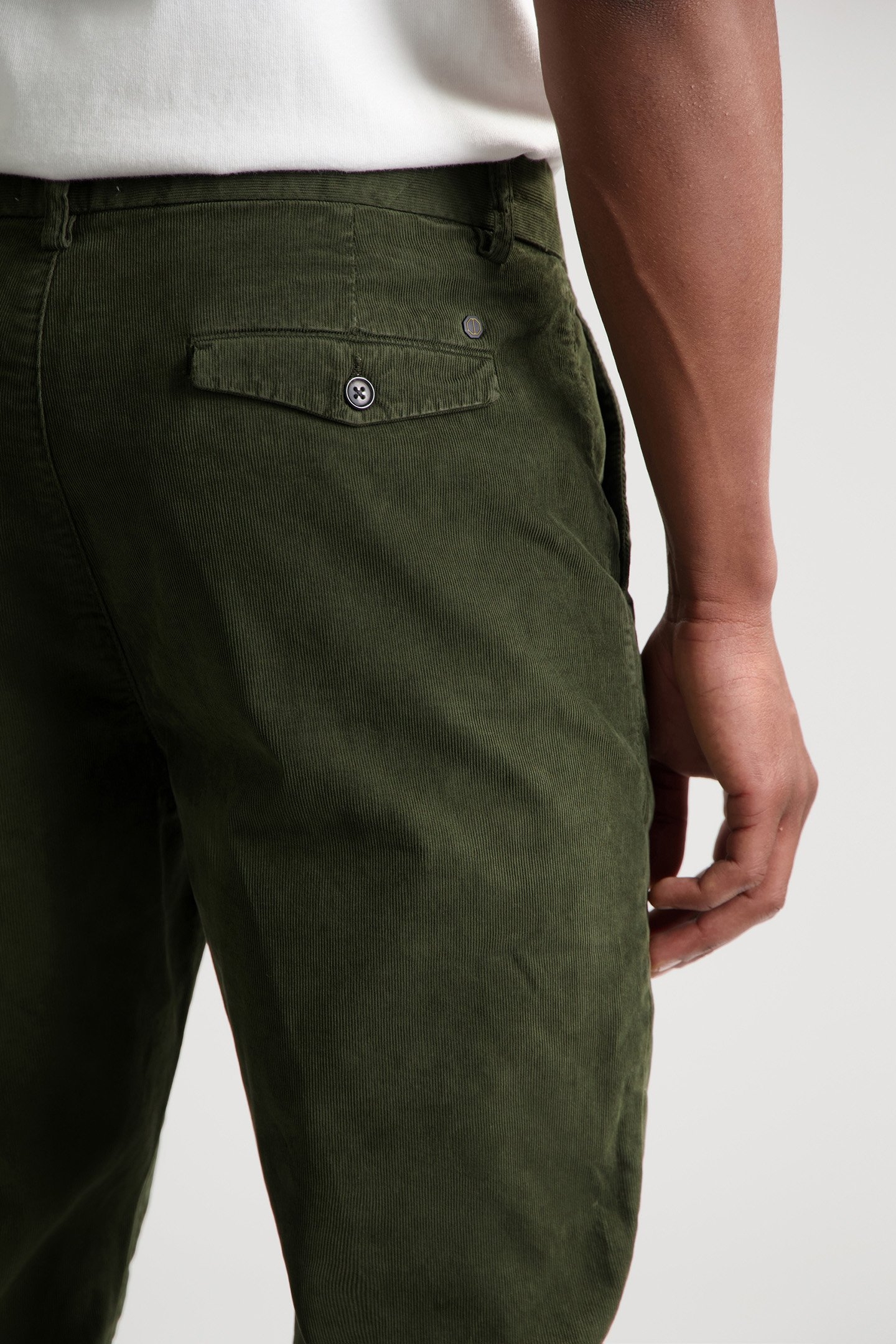 DS_LANCASTER RIBCORD CHINO OLIVE NIGHT 7