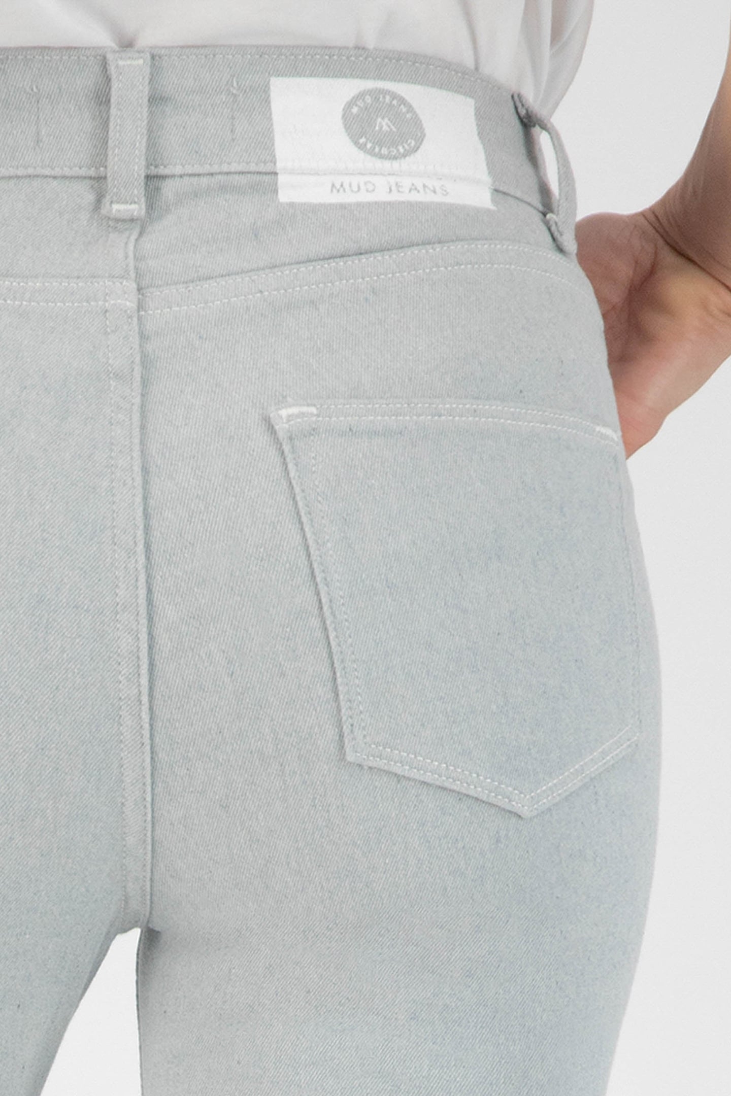 FLARED HAZEN UNDYED 6