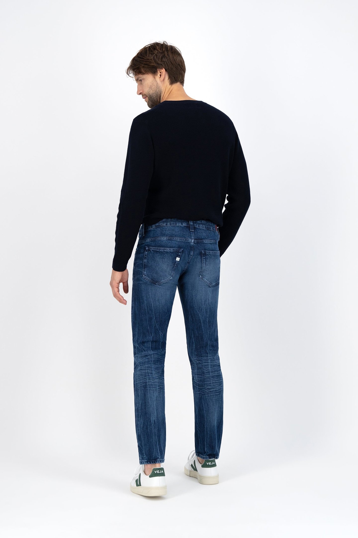 REGULAR DUNN STRETCH DARK WORN 4