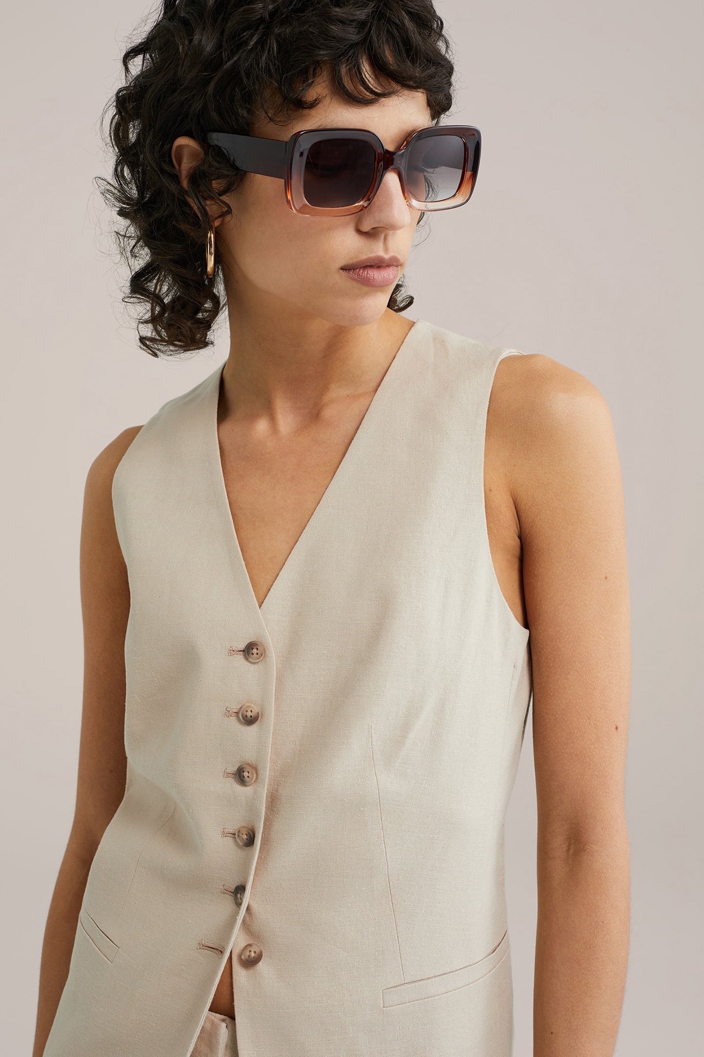 WAISTCOAT BEIGE 5