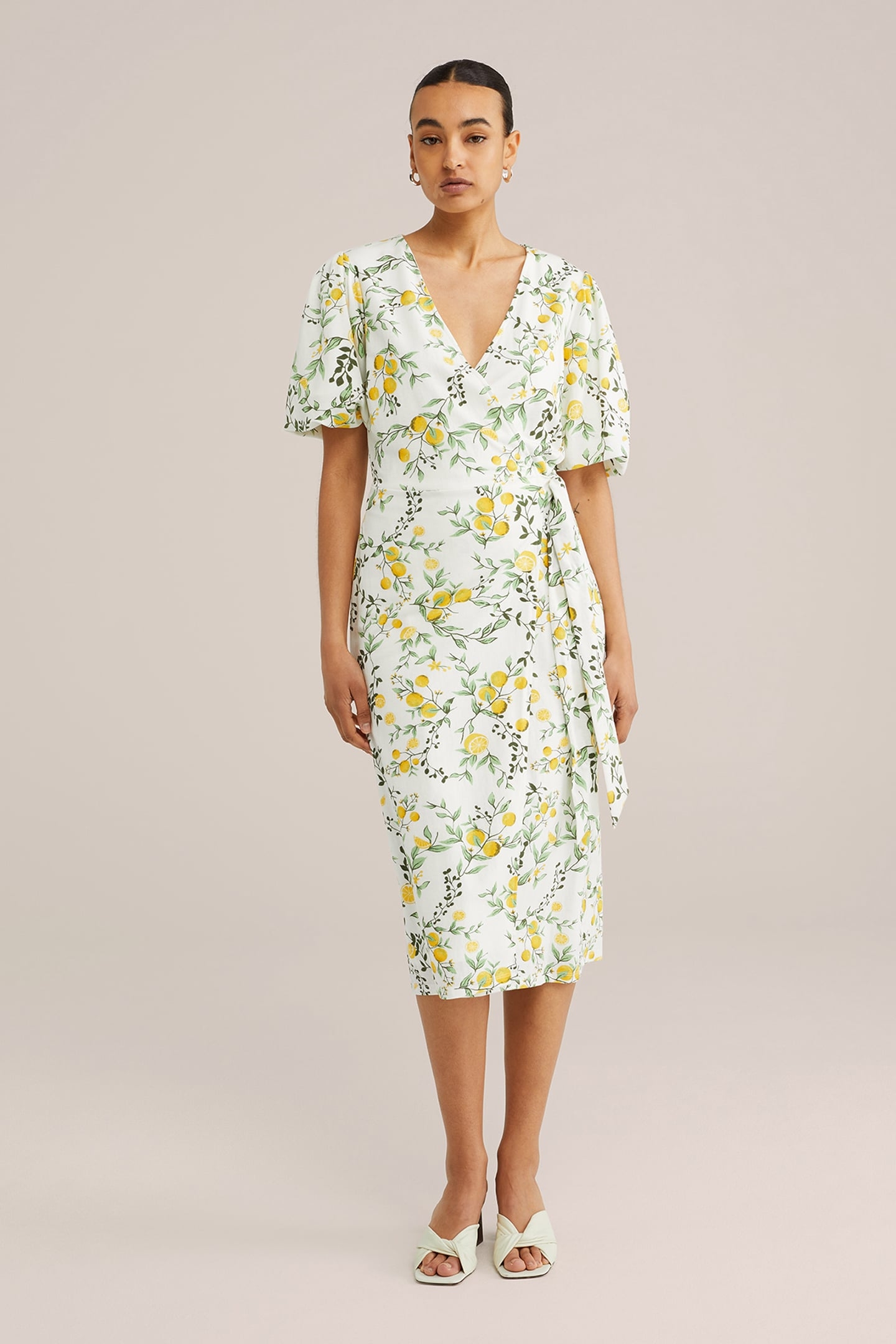 DRESS MID LENGTH WHITE 1