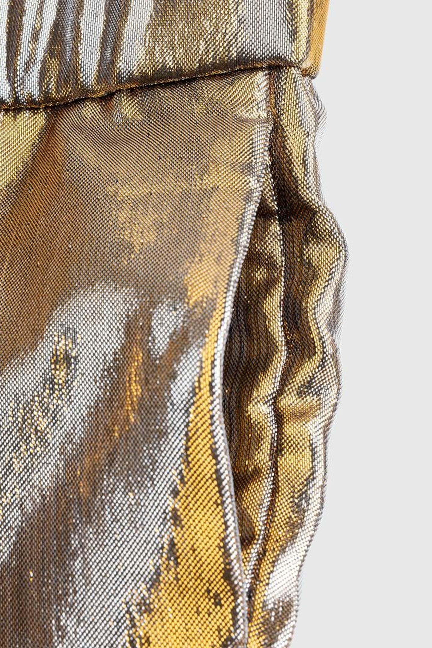 DRIES VAN NOTEN – PLATO BIS 1091 SHORTS GOLD 4