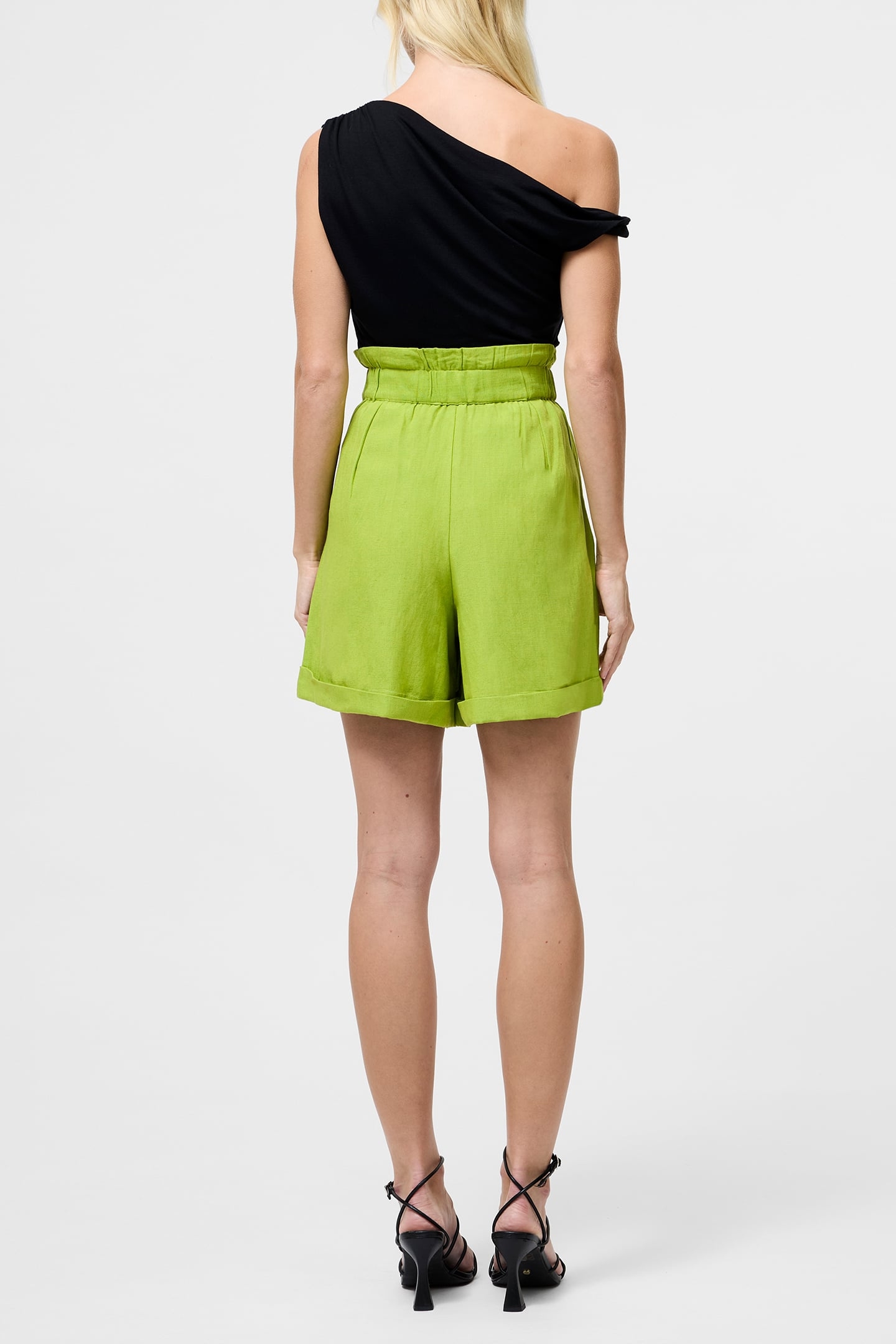 ARIETTE LINEN SHORTS CACTUS GREEN 3