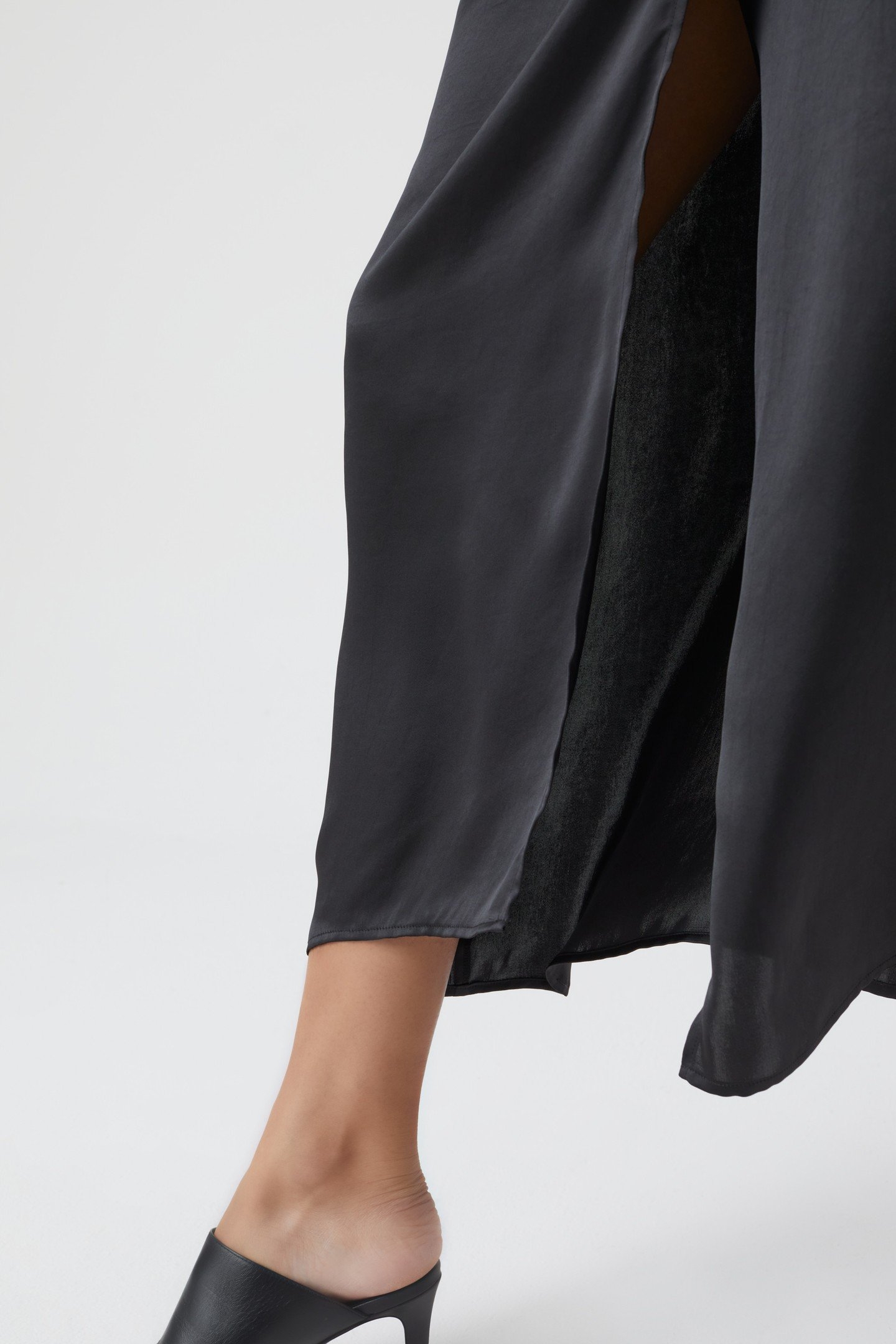 WRAP SKIRT BLACK 2