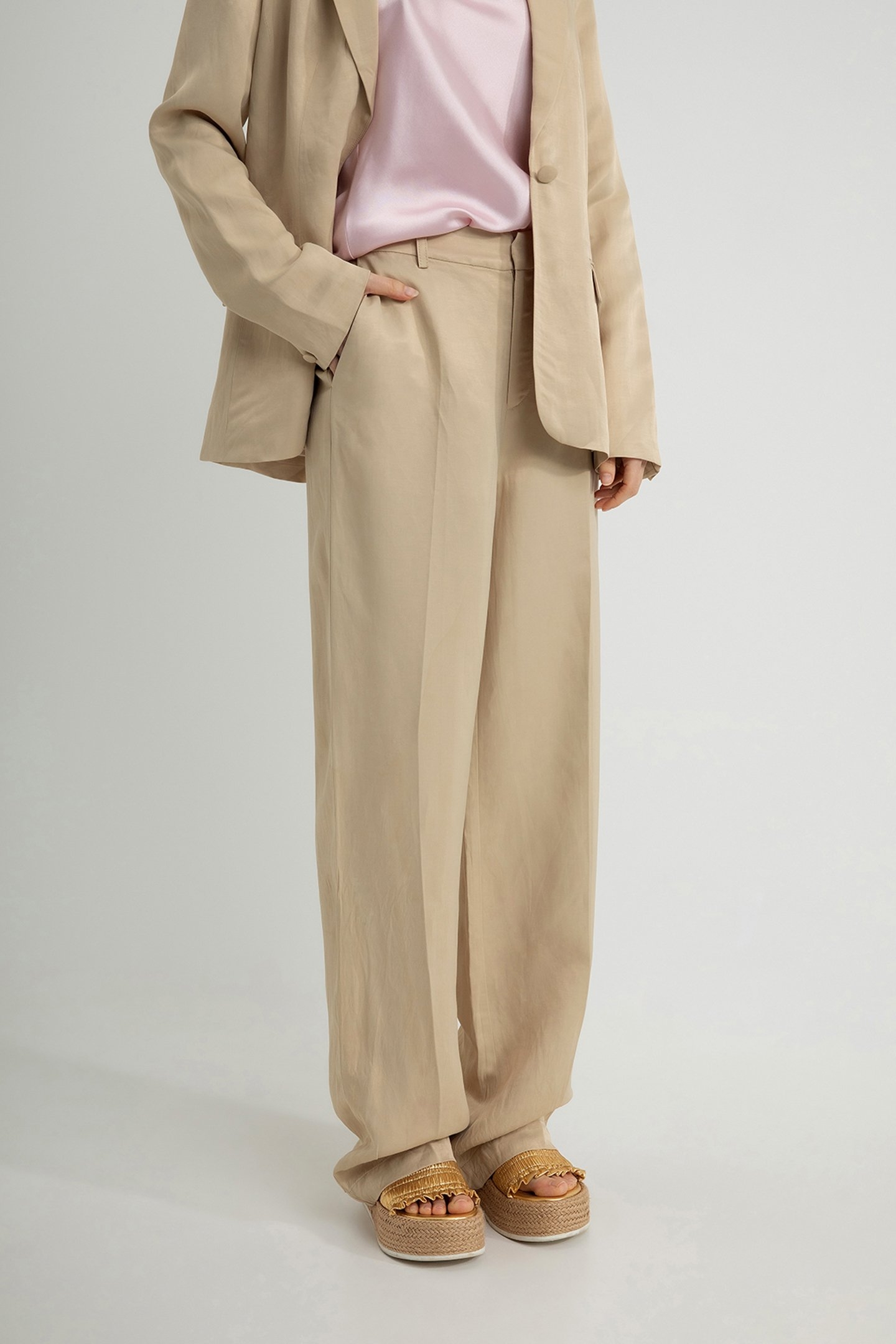 DORTHEA PANTS LIGHT KHAKI 1