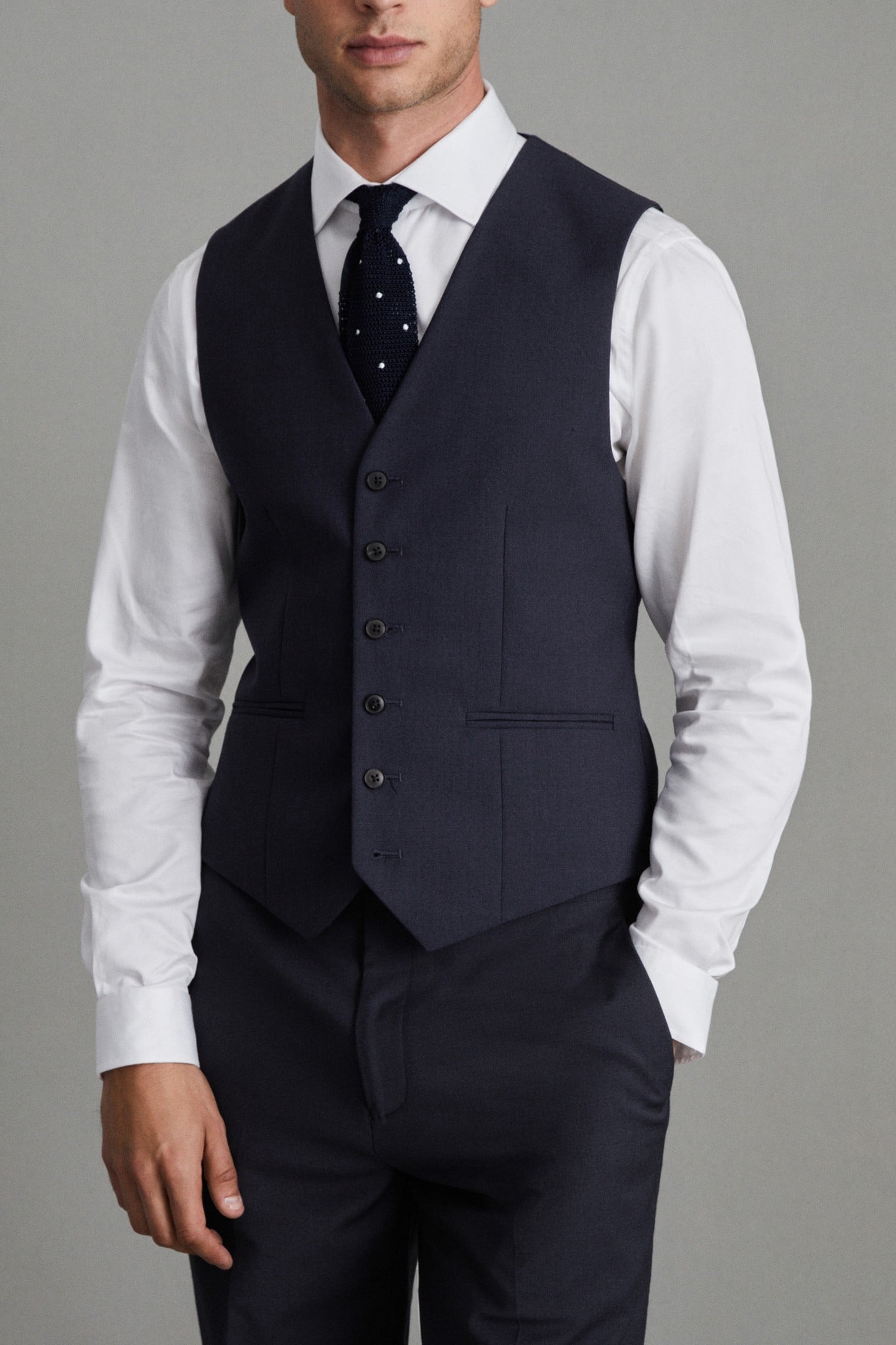 TRAVEL PLAIN WEAVE MODERN WAISTCOAT NAVY 1