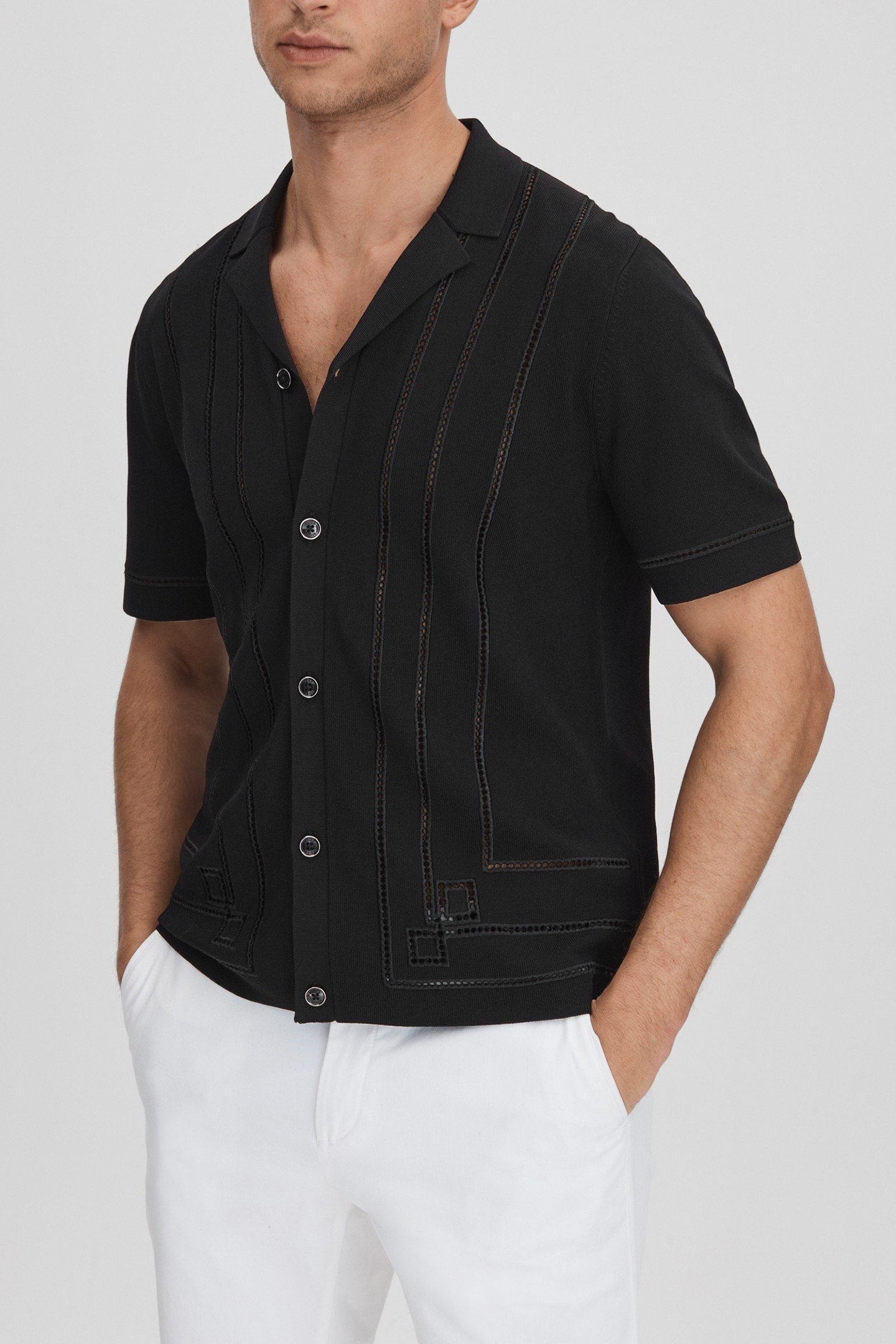 SHORTSLEEVE EMBROIDERED FRAME DETAIL CUBAN SHIRT BLACK 2