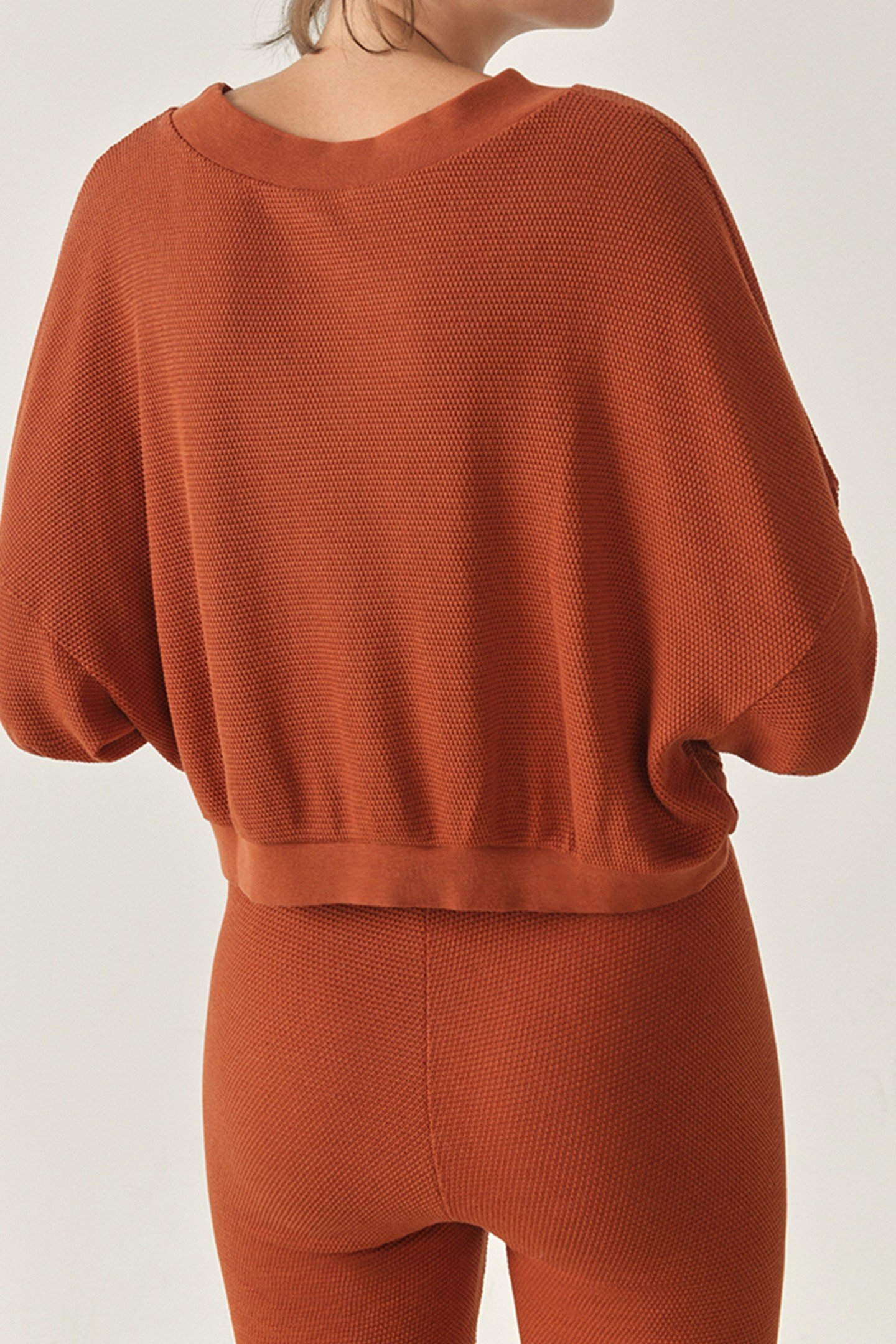 LONG-SLEEVED CREW NECK SWEATSHIRT FOGGY 4