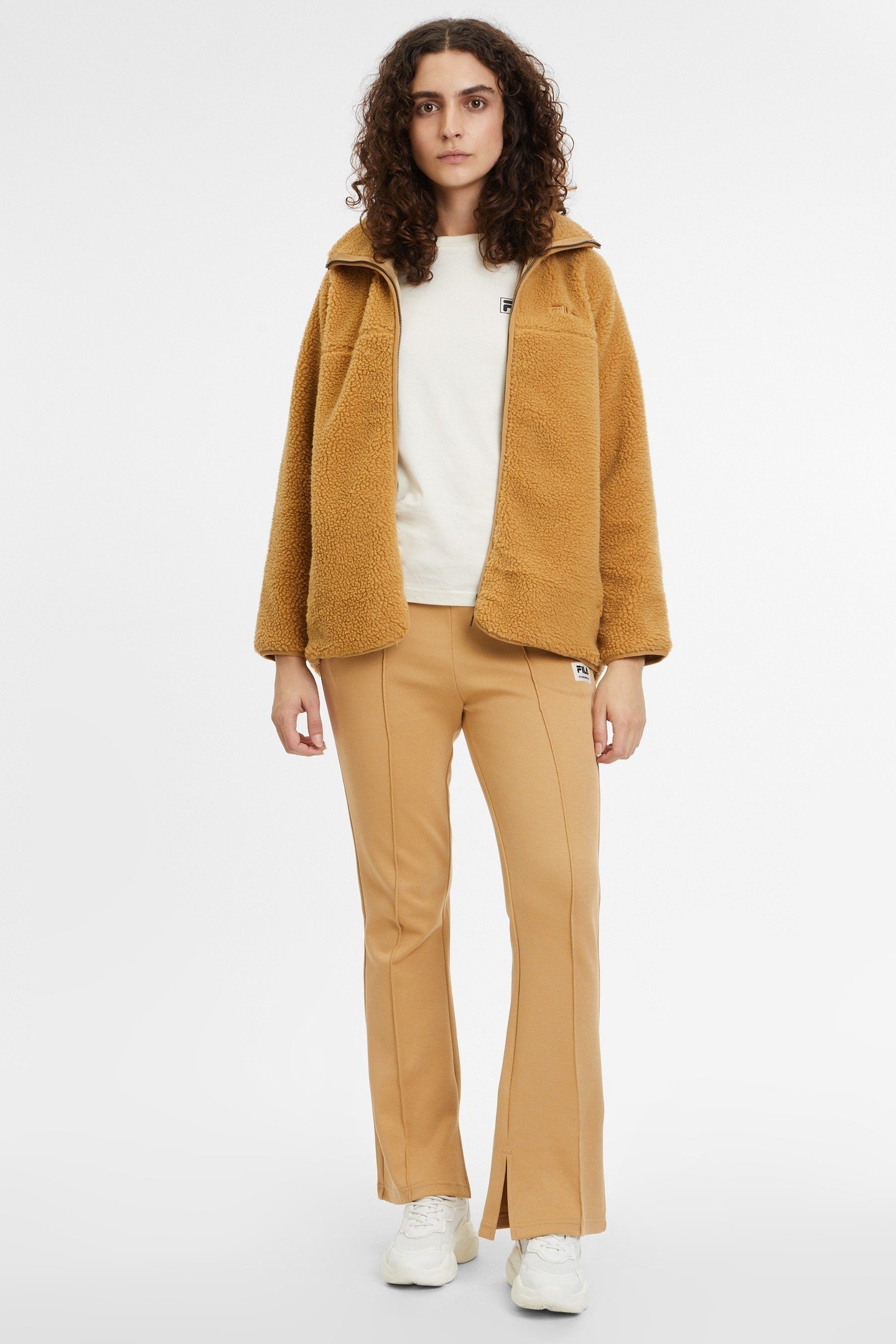 BOROVANY SHERPA JACKET ICED COFFEE 1