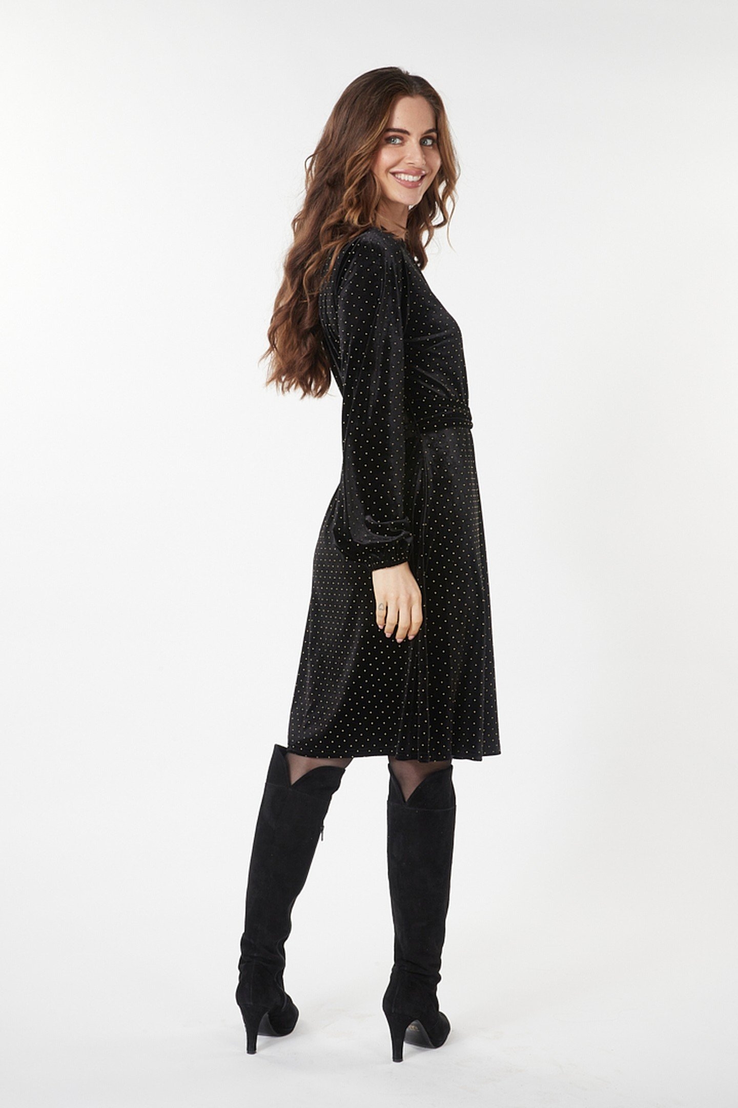 DRESS VELVET STUDS BLACK 3