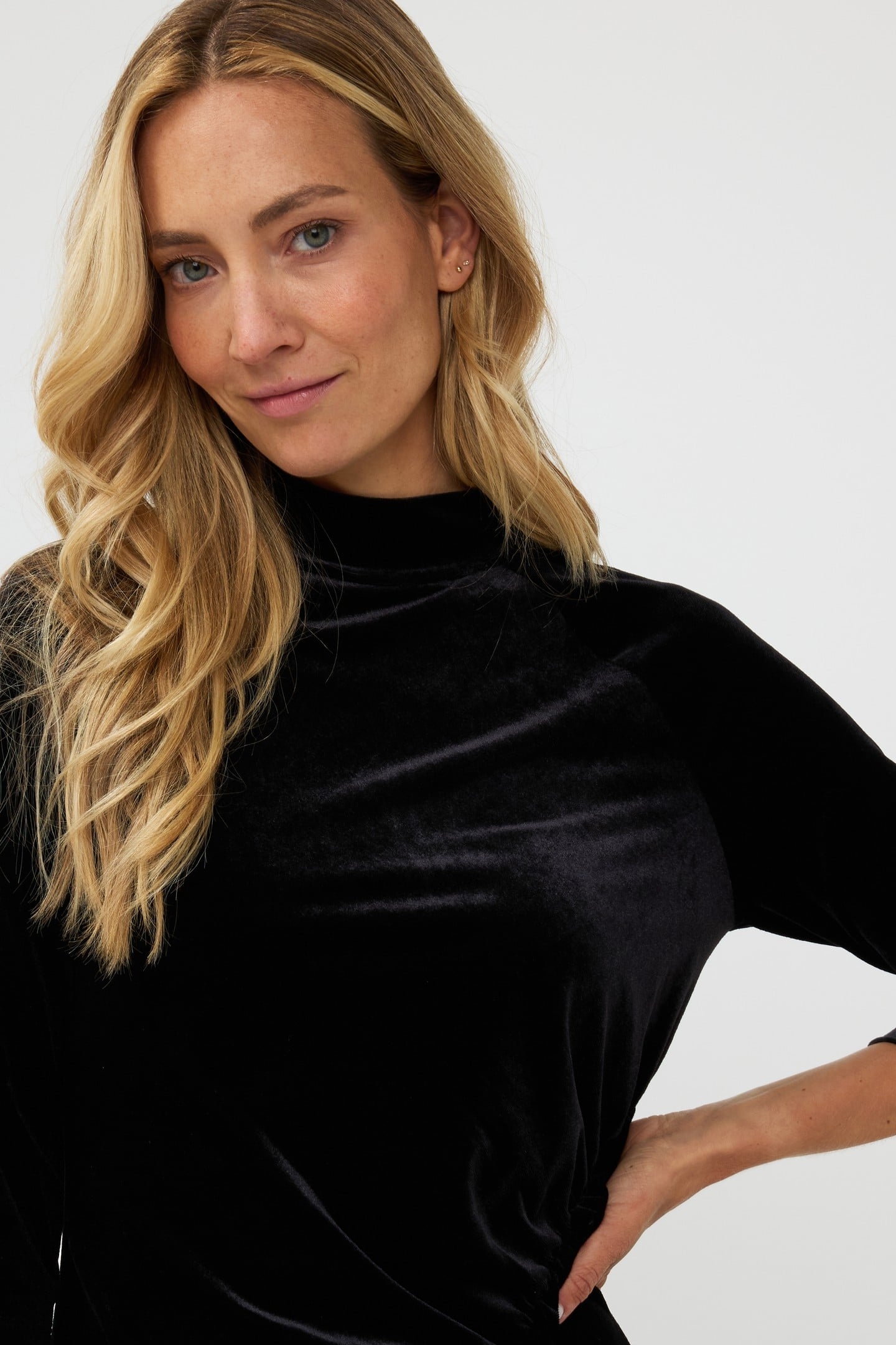 DRESS VELOURS GATHERING BLACK 8