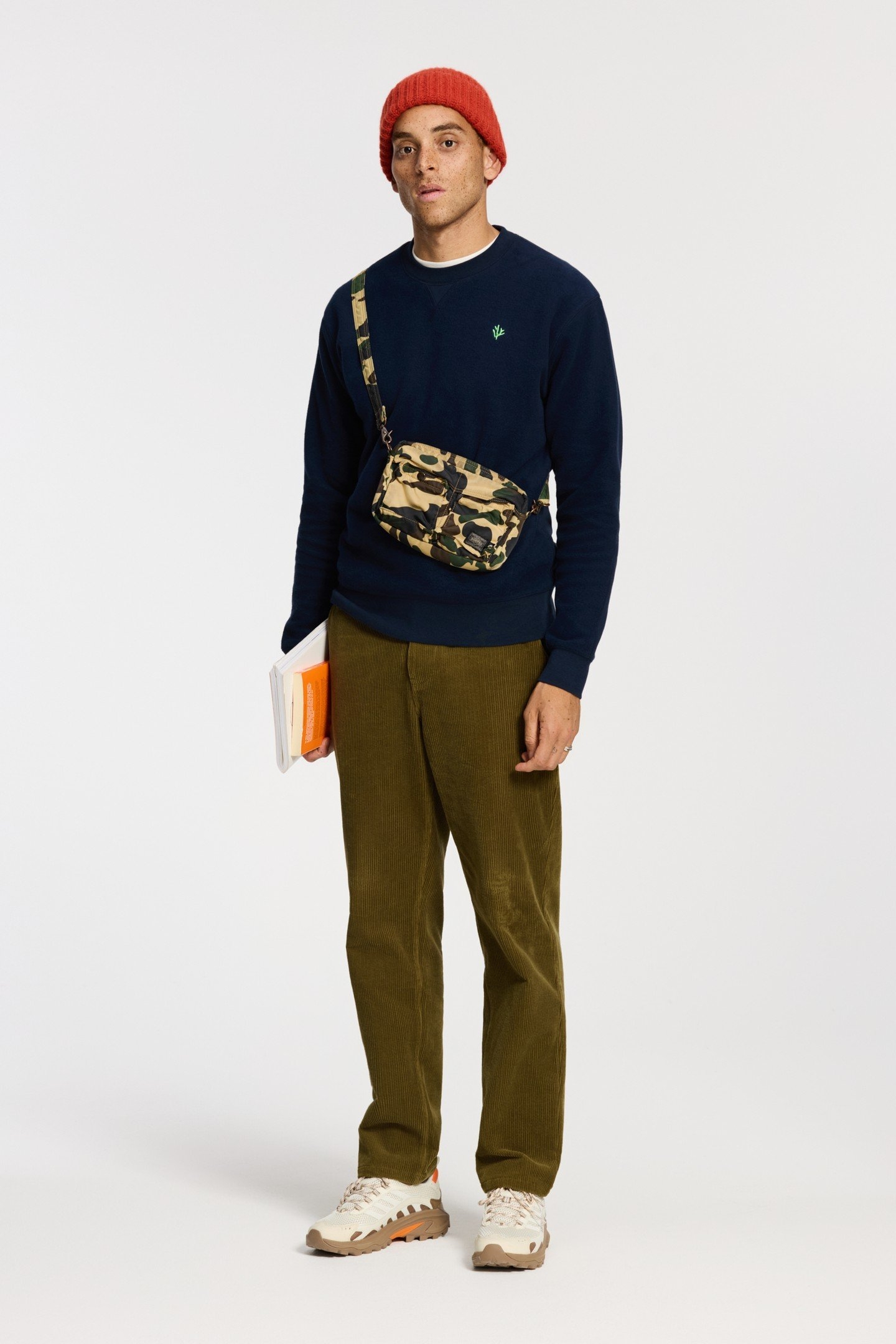 KYLE RELAXED FIT CORAL LOGO SWEATER BLUE DARK NAVY 4