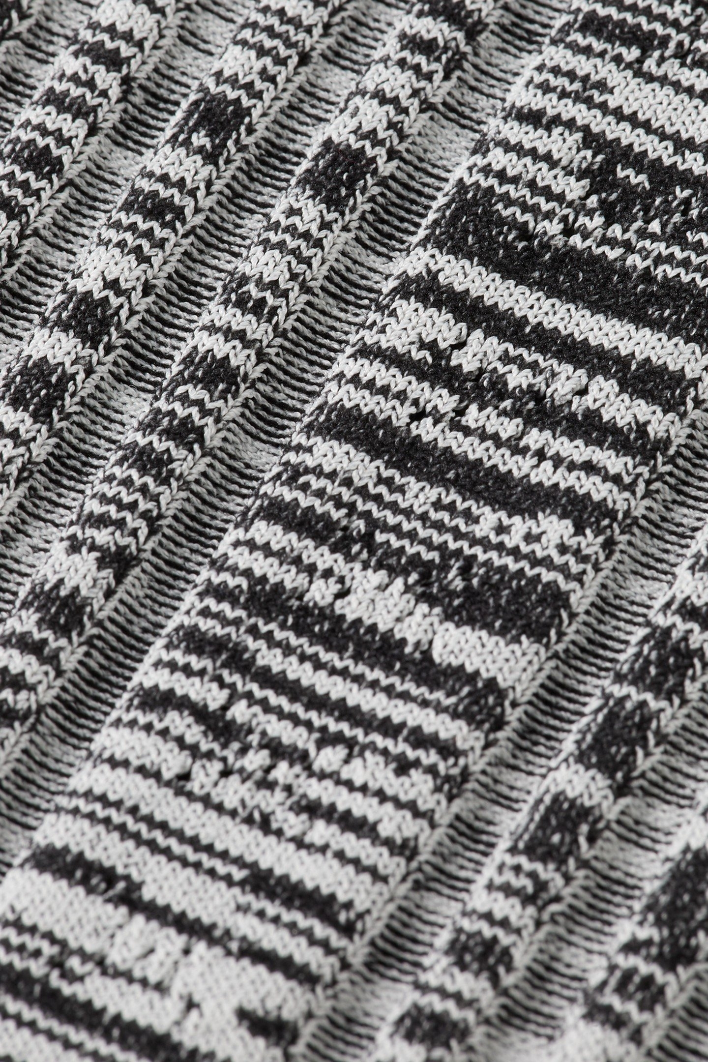 RIBBED KNITTED PULLOVER BLACK 4