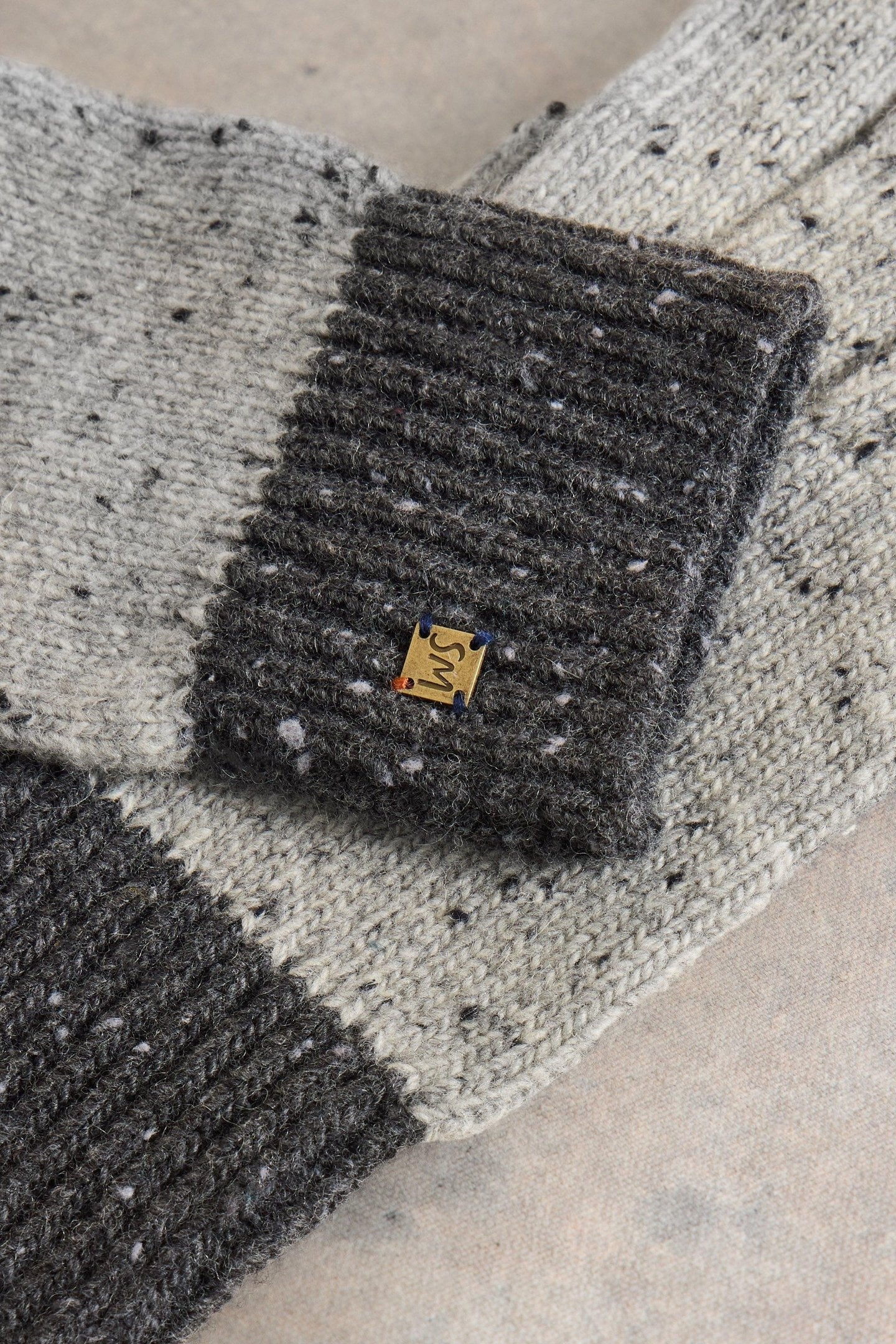 ALBIE KNIT GLOVES GREY MULTI 3